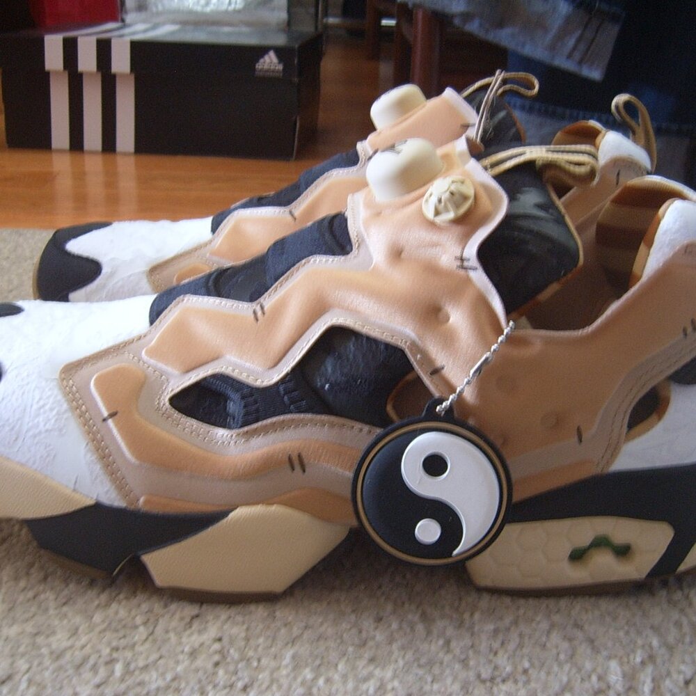 Size 11 - Reebok Kung Fu Panda x InstaPump Fury Po Shoes/Sneakers New with Box